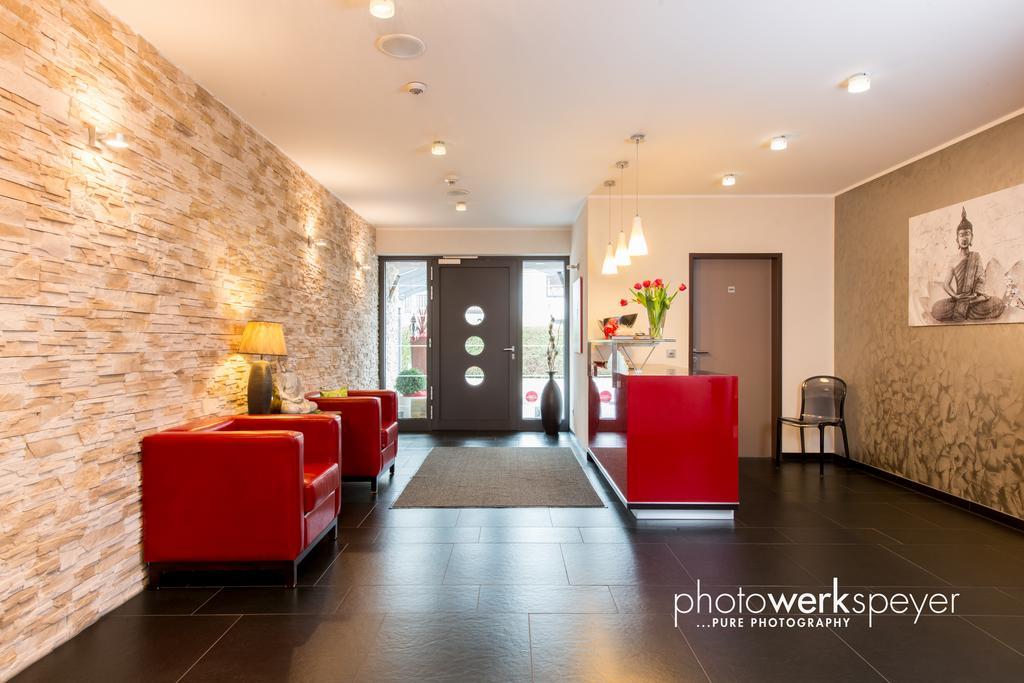 Apartmenthouse Ruelzheim Exteriér fotografie